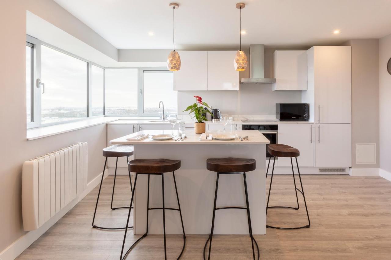 Metro Apartments Dublin Airport Экстерьер фото